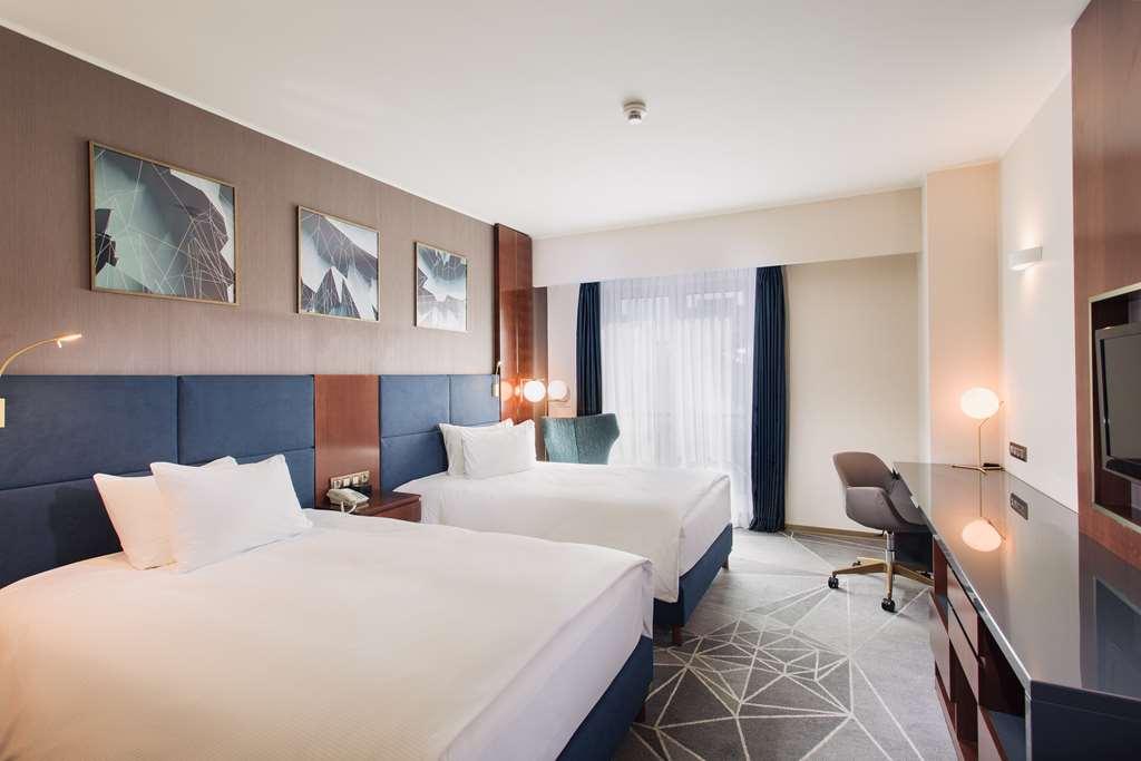 Doubletree By Hilton Hotel Cluj - City Plaza Ruang foto