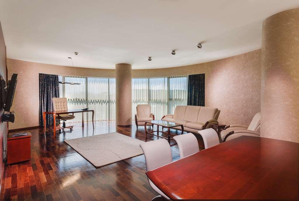 Doubletree By Hilton Hotel Cluj - City Plaza Ruang foto