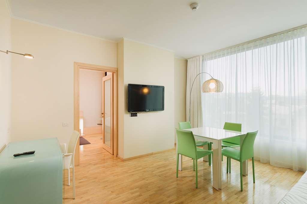 Doubletree By Hilton Hotel Cluj - City Plaza Ruang foto
