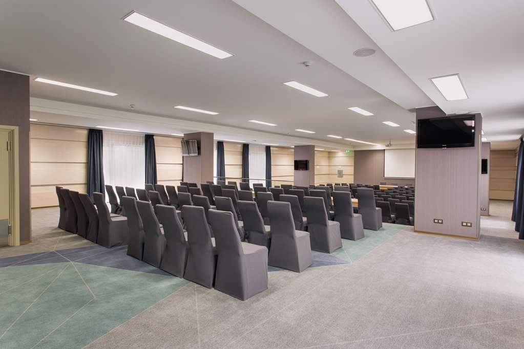 Doubletree By Hilton Hotel Cluj - City Plaza Fasilitas foto